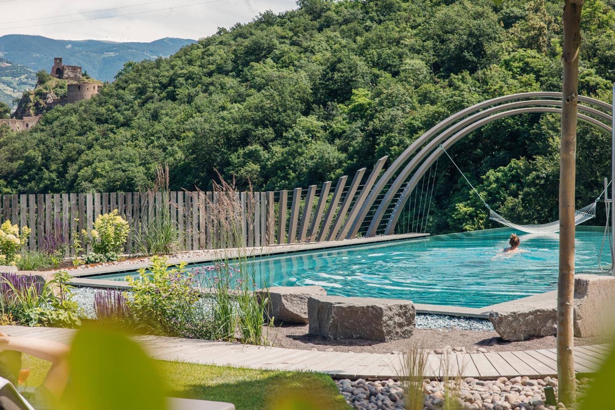 Hotel Sigmundskron Appiano Sulla Strada Del Vino Zewnętrze zdjęcie