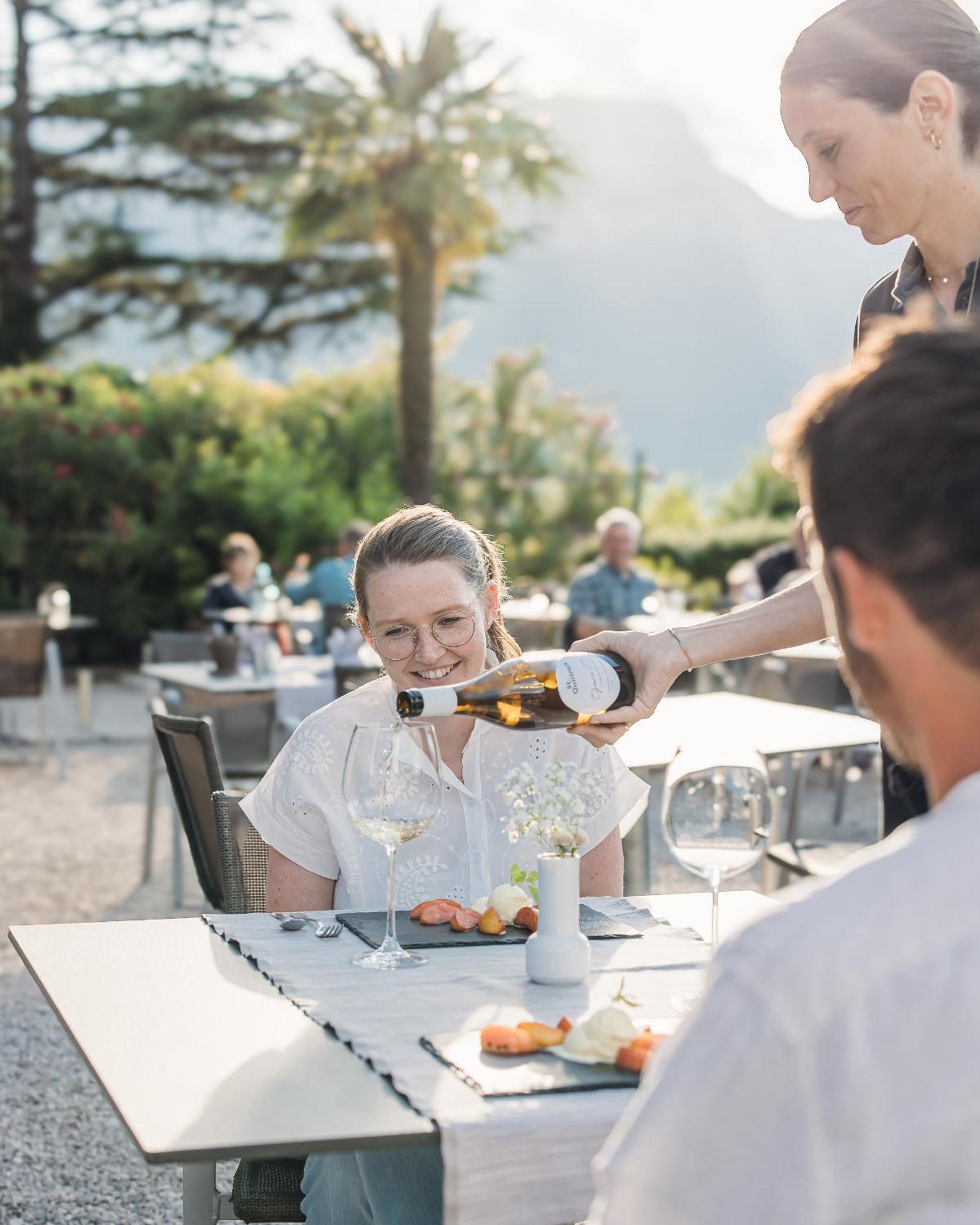 Hotel Sigmundskron Appiano Sulla Strada Del Vino Zewnętrze zdjęcie