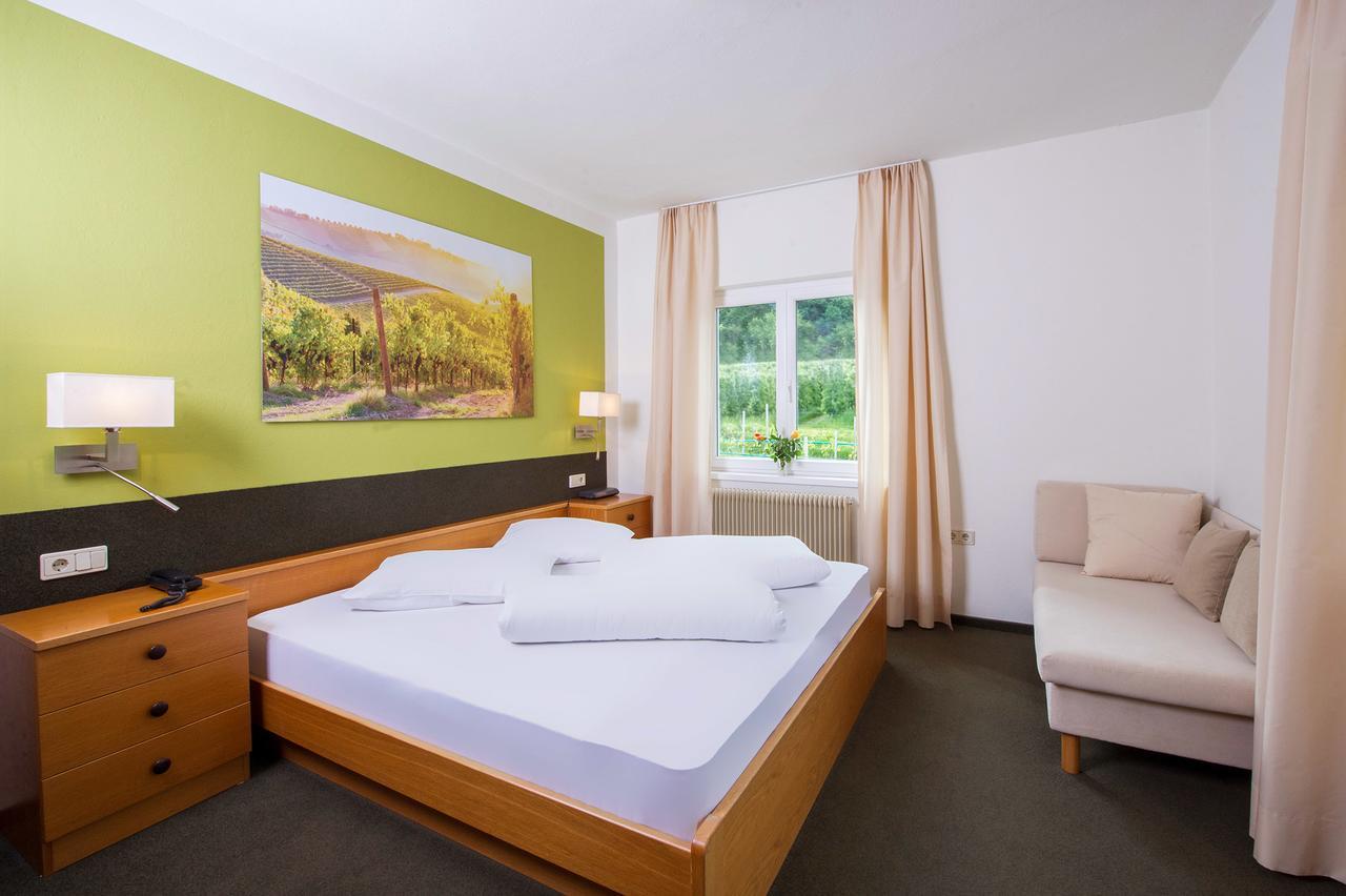 Hotel Sigmundskron Appiano Sulla Strada Del Vino Zewnętrze zdjęcie