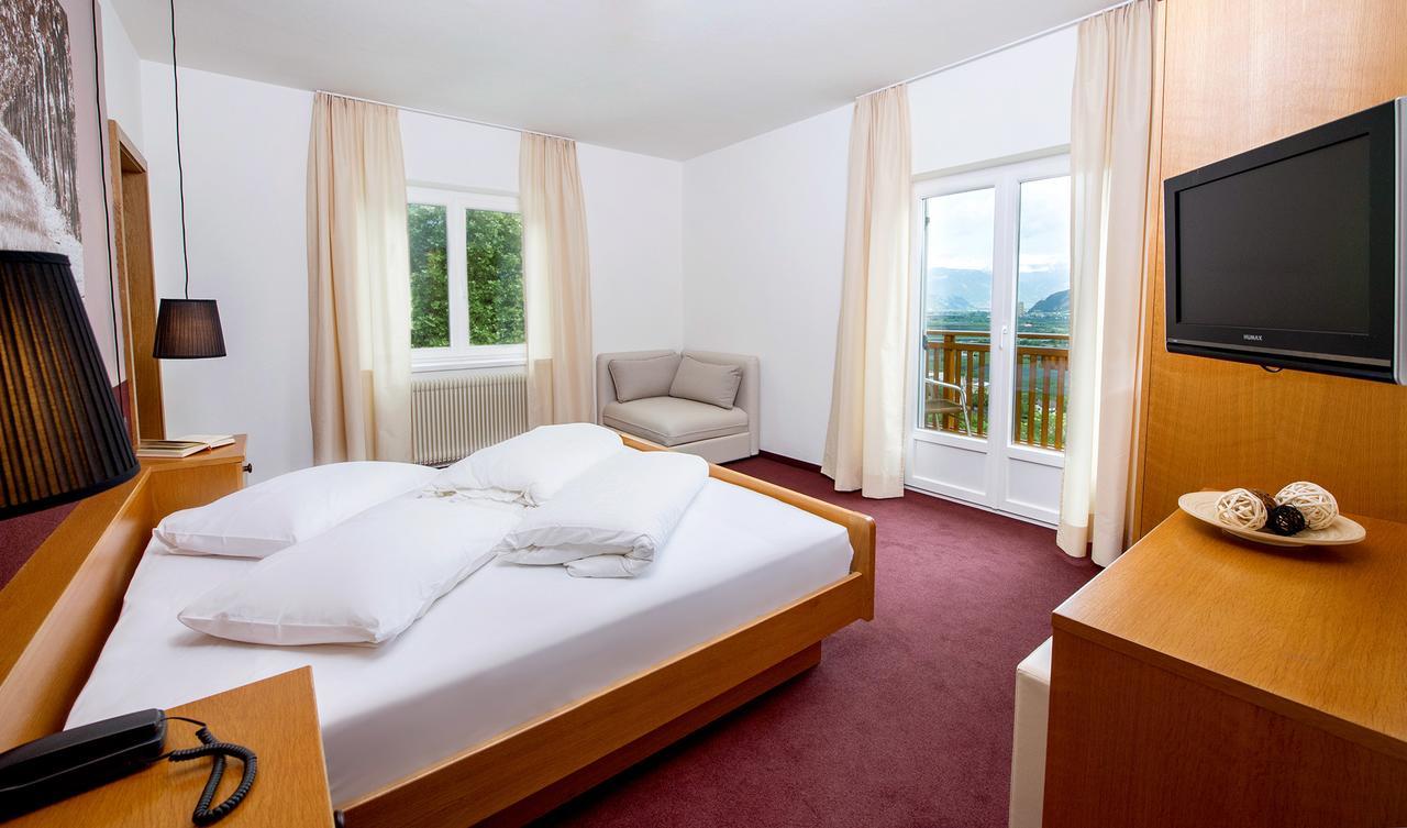 Hotel Sigmundskron Appiano Sulla Strada Del Vino Zewnętrze zdjęcie
