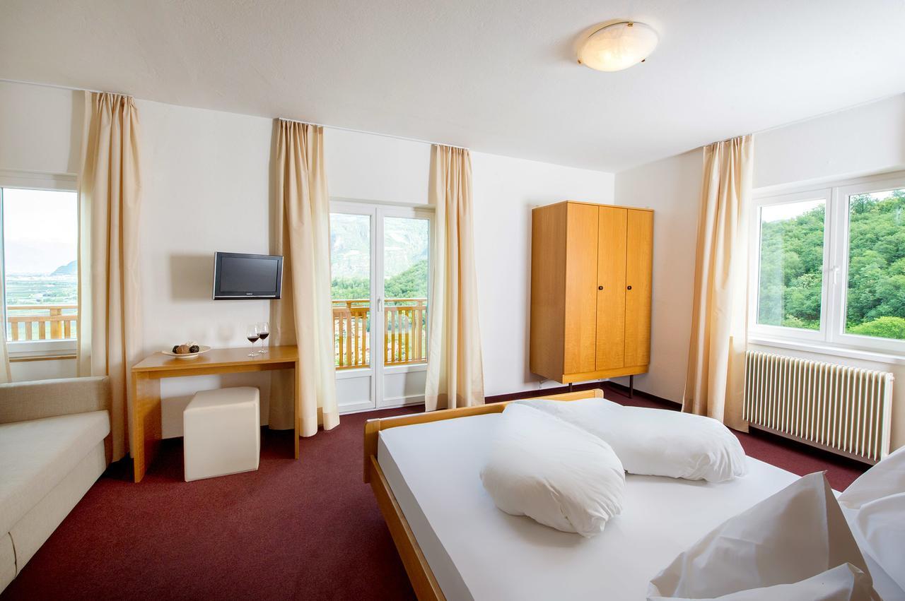Hotel Sigmundskron Appiano Sulla Strada Del Vino Zewnętrze zdjęcie
